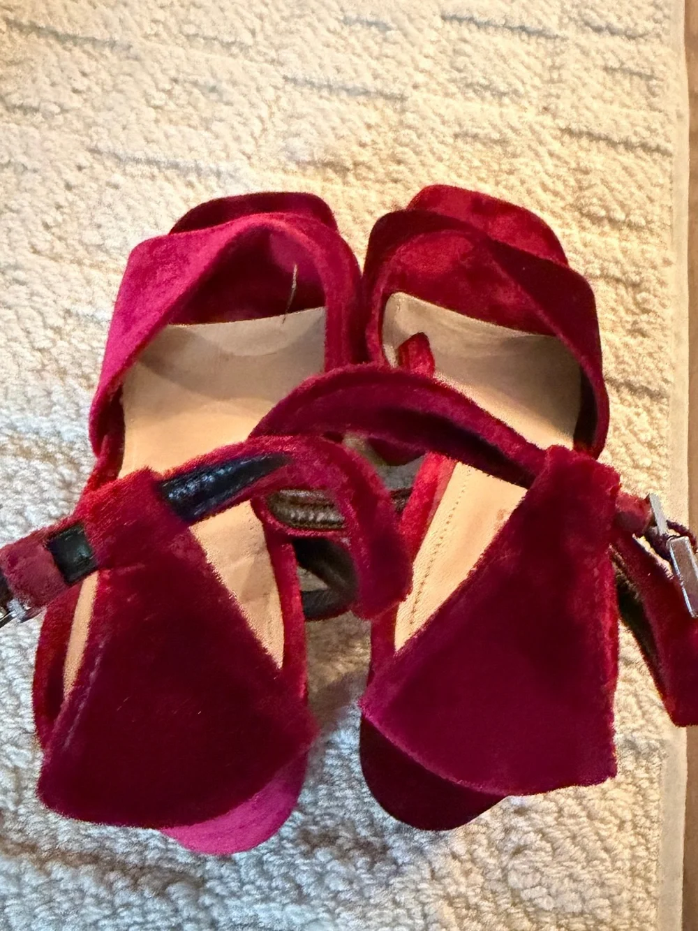 Anthropology Schutz Aryia platform size 8.5 cottagecore y2k whimsical red velvet